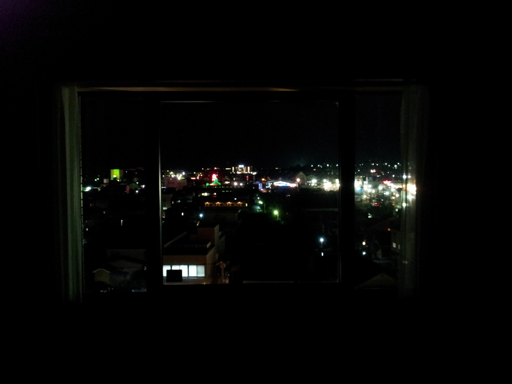 2017/11/15_宿から魚津の夜景を望む