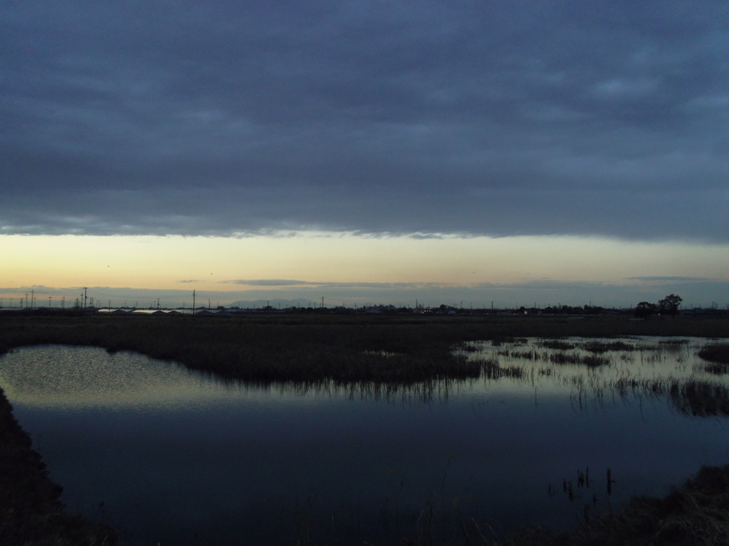 2017/02/18_溜め池の夕暮れ