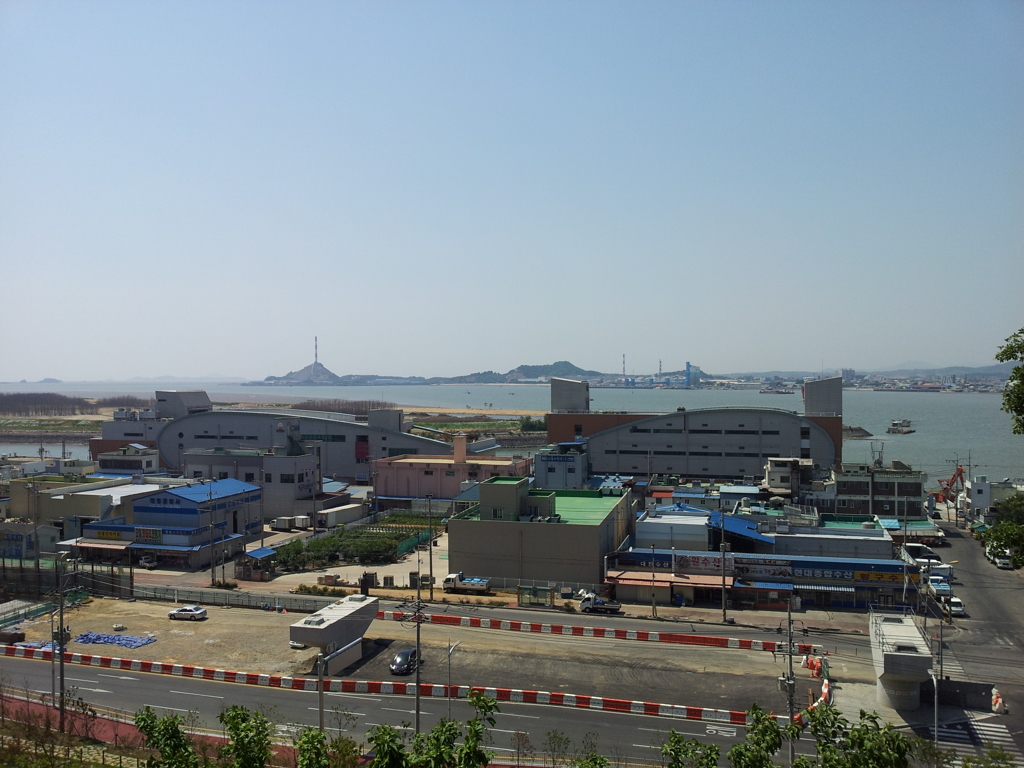 2017/06/18_月明公園の海側斜面からの眺め