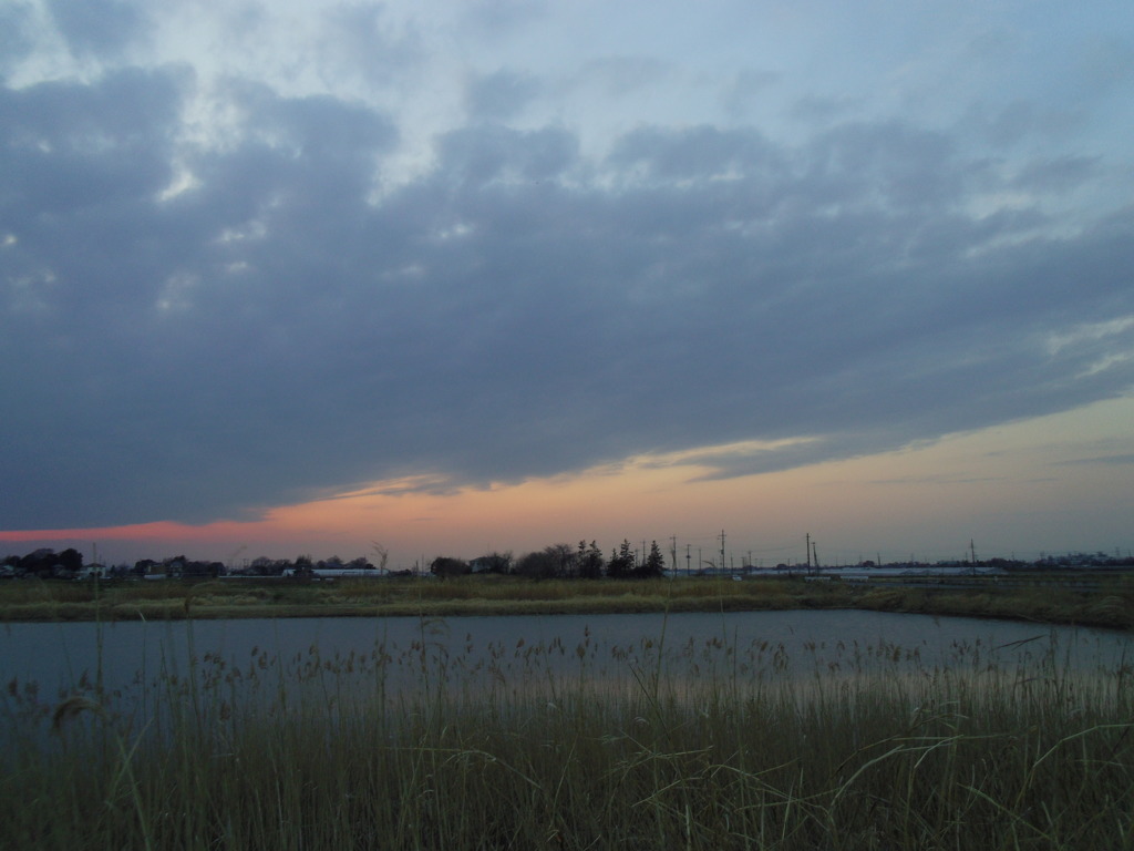 2017/03/25_溜め池の夕暮れ