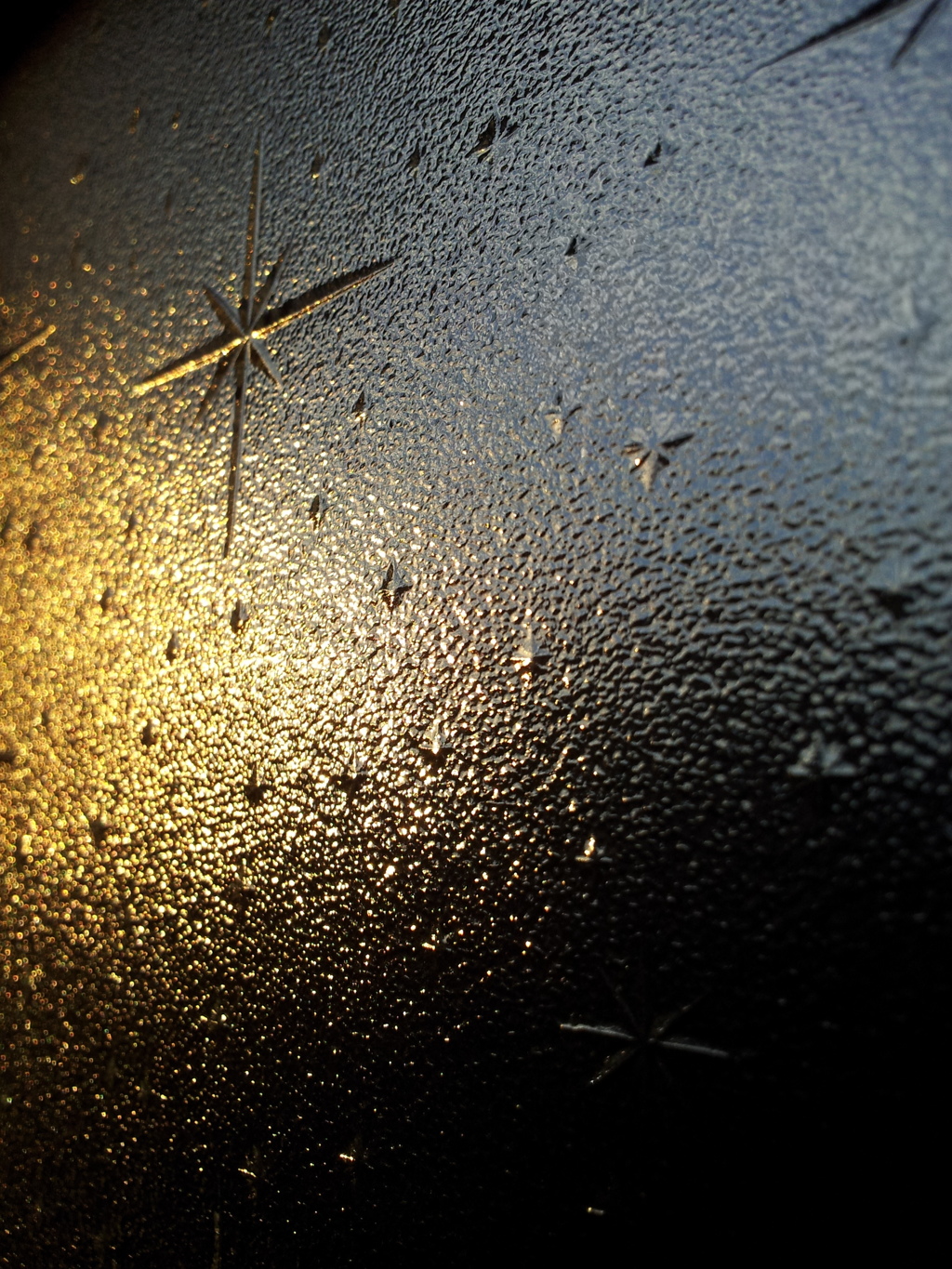 2015/08/16_西日の当たる窓