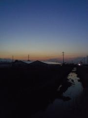 2017/03/04_用水路の夕暮れ