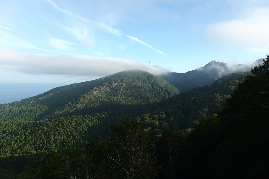 2015/08/08_むつ湾展望台から釜臥山を望む