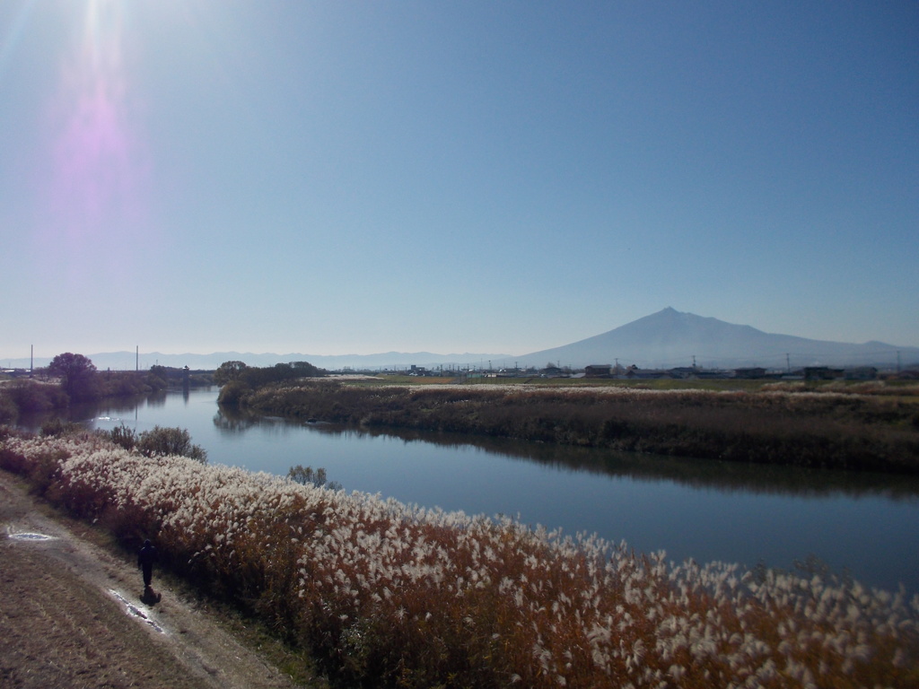 2016/11/14_岩木川と岩木山（没カット）