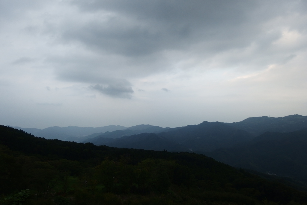 2015/09/05_美の山公園から外秩父方面を望む