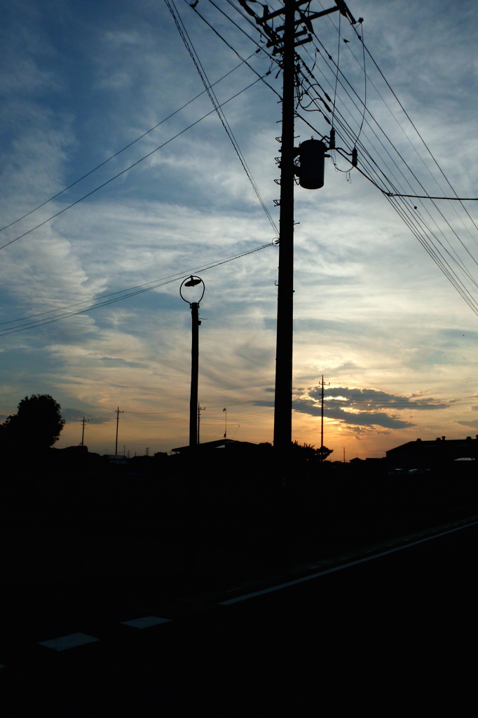 2014/06/15_夕暮れのレトロな街灯