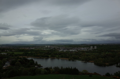 2016/05/20_クィーンズ・ドライブからダディングストン湖を望む