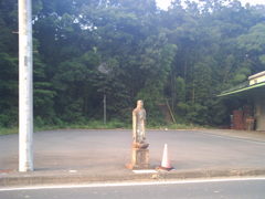 2017/06/11_ぽつんと佇むお地蔵さん