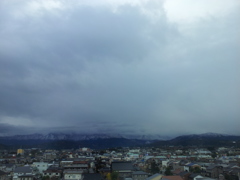 2017/11/16_宿から朝の立山連峰を望む