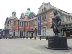 2017/06/19_旧ソウル駅と姜宇奎像
