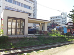 2016/08/13_色内駅跡と目を惹く店