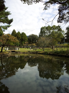 2016/10/18_奈良公園 浅茅ヶ原園地の池に空