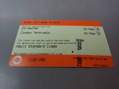2016/05/22_エディンバラ〜ロンドン 自由席片道切符