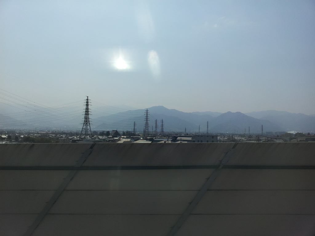 2018/04/20_北陸新幹線からの車窓風景