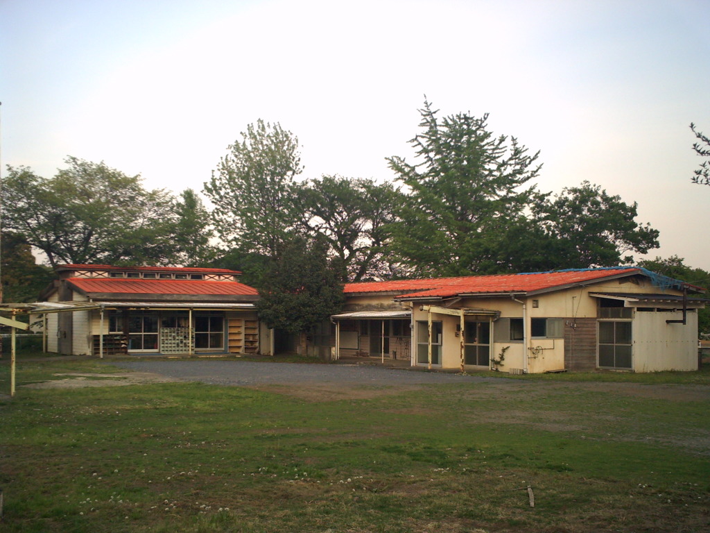 2014/05/04_廃校（旧鳩山幼稚園）