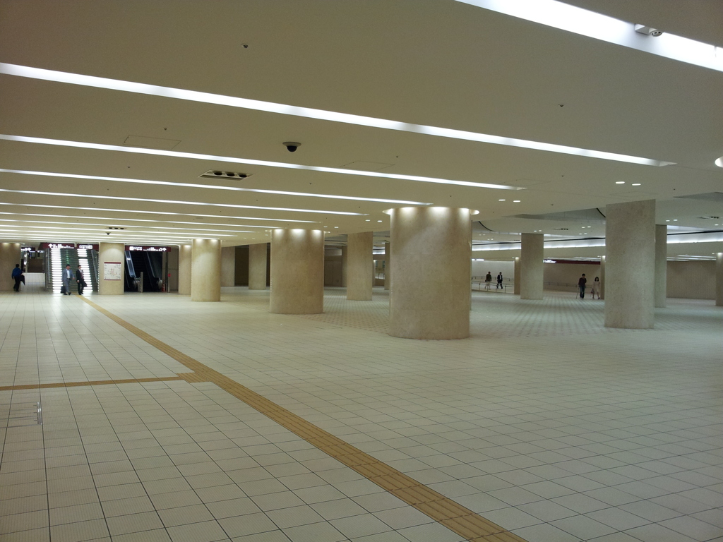 2016/05/11_金沢駅前地下道