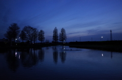 2016/04/10_川里中央公園の夕暮れ
