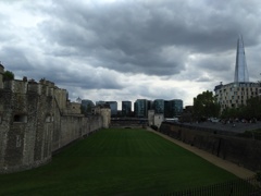 2016/05/19_ロンドン塔と現代建築物