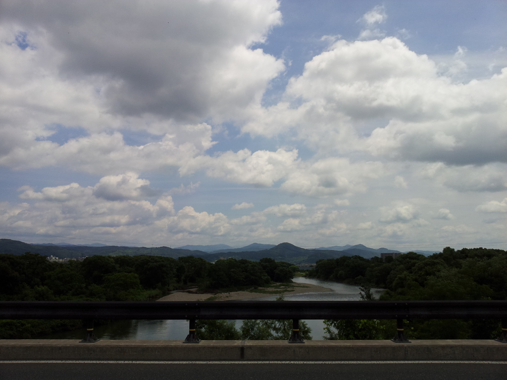 2018/07/14_杜の大橋から雫石川下流を望む