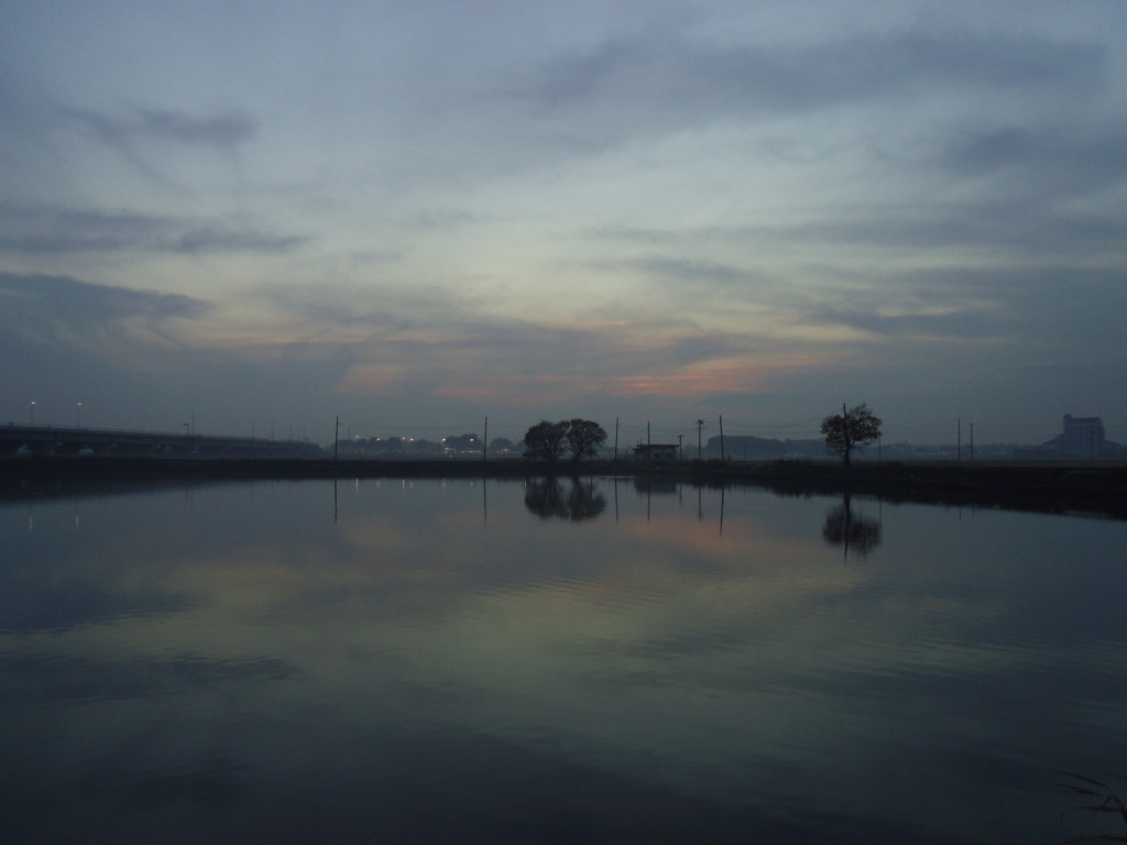 2016/11/20_溜め池の夕暮れ