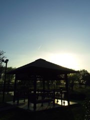 2017/04/16_夕暮れのさきたま古墳公園 古墳亭