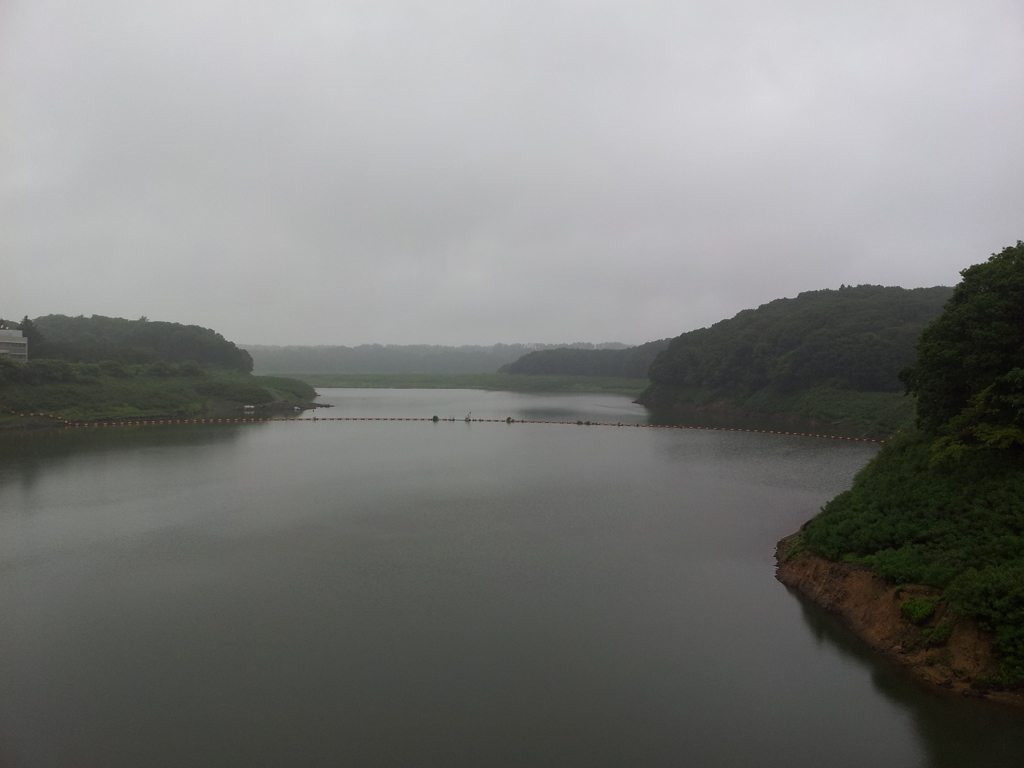 2016/07/17_四十四田ダムから南部片富士湖を望む