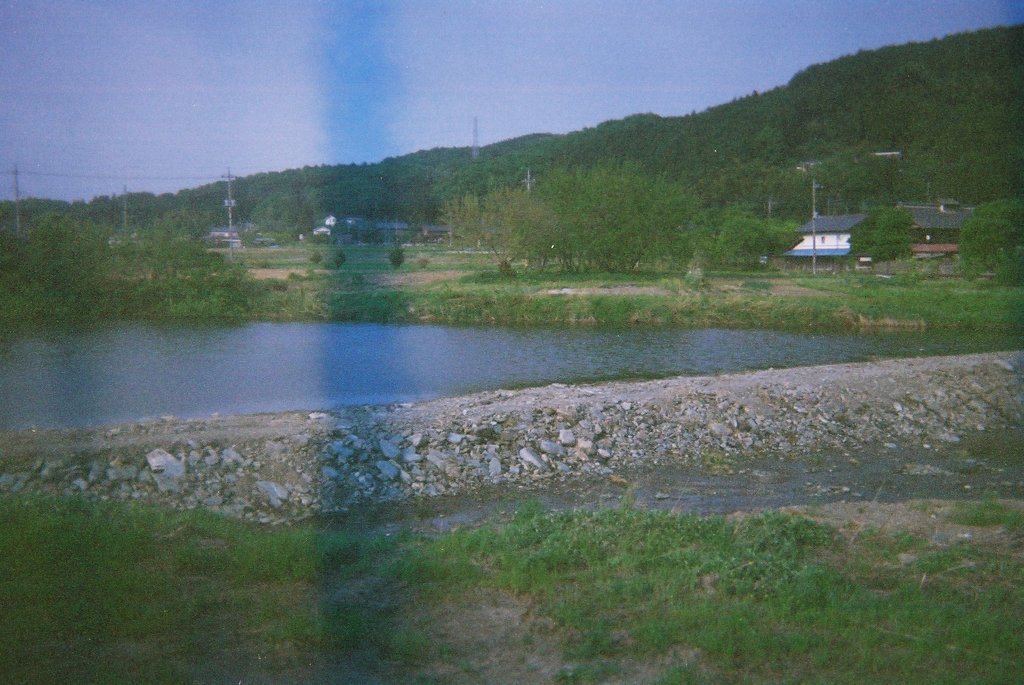 2014/05/04_槻川の堰のような橋のような