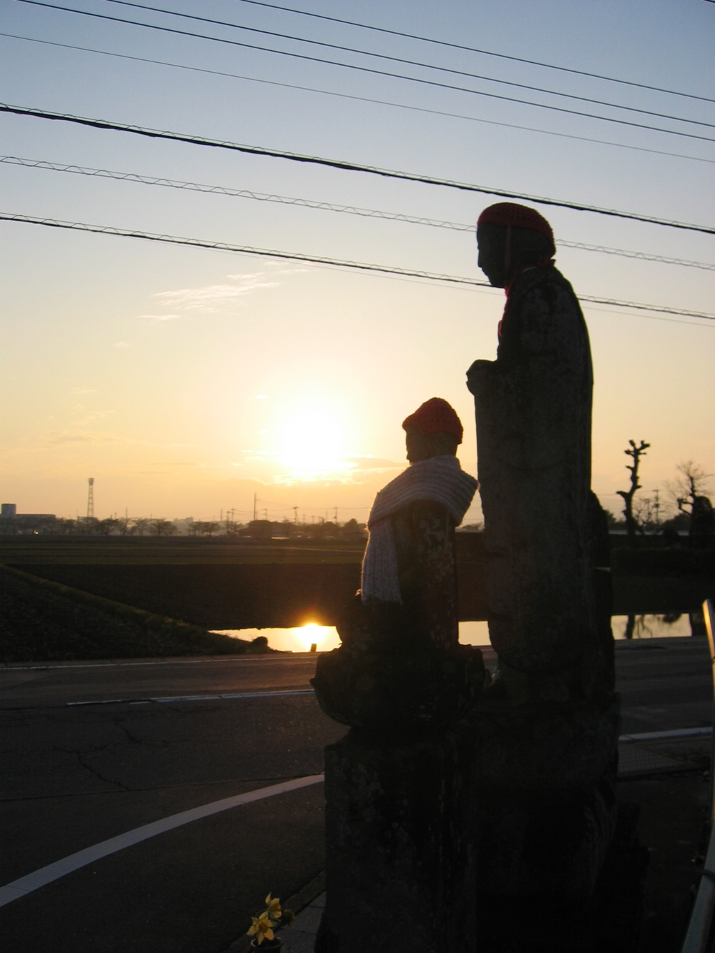 2016/03/19_夕暮れのお地蔵さん