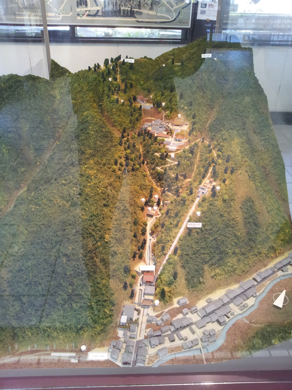 2019/04/13_鞍馬寺 普明殿の鞍馬山ジオラマ