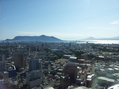 2016/08/12_五稜郭タワーから函館山と松前方面を望む