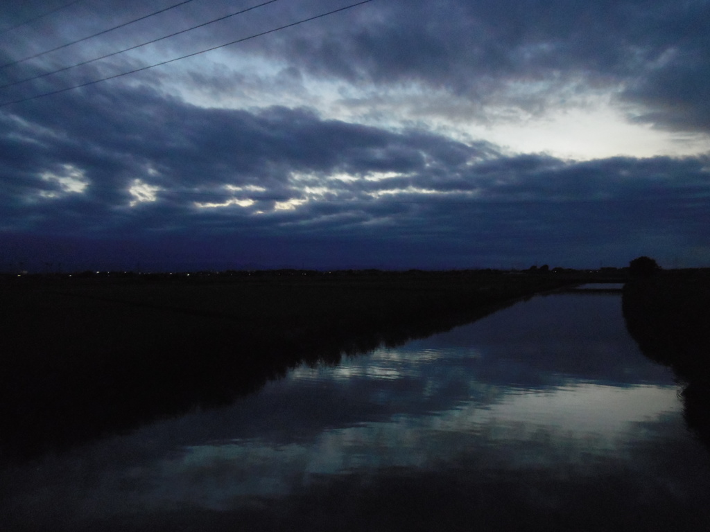 2017/09/02_野通川の曇天