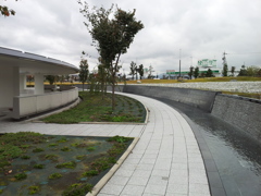 2017/10/21_黒部宇奈月温泉駅前の黒部川四十八ヶ瀬