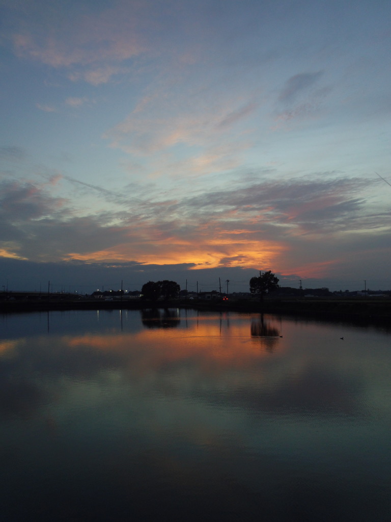 2016/10/30_溜め池の夕暮れ
