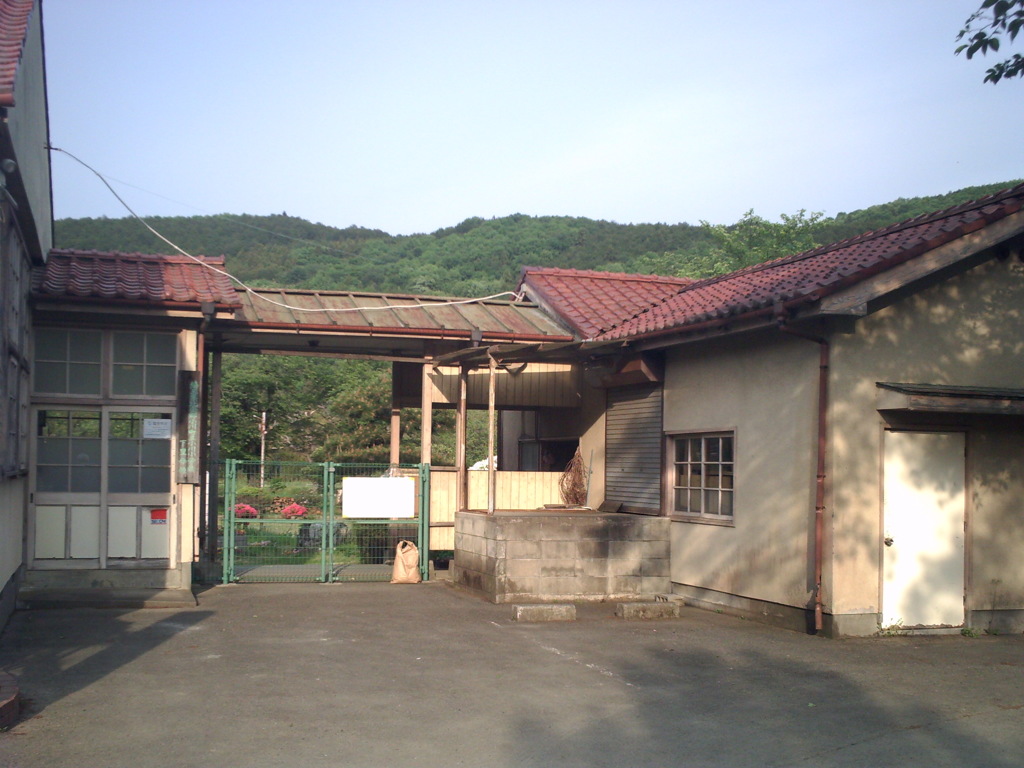 2014/05/04_廃校（旧小川小学校下里分校）