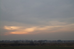 2014/01/25_夕暮れと飛行機雲