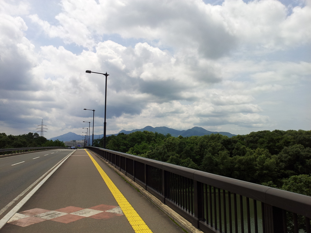2018/07/14_杜の大橋から雫石川右岸を望む