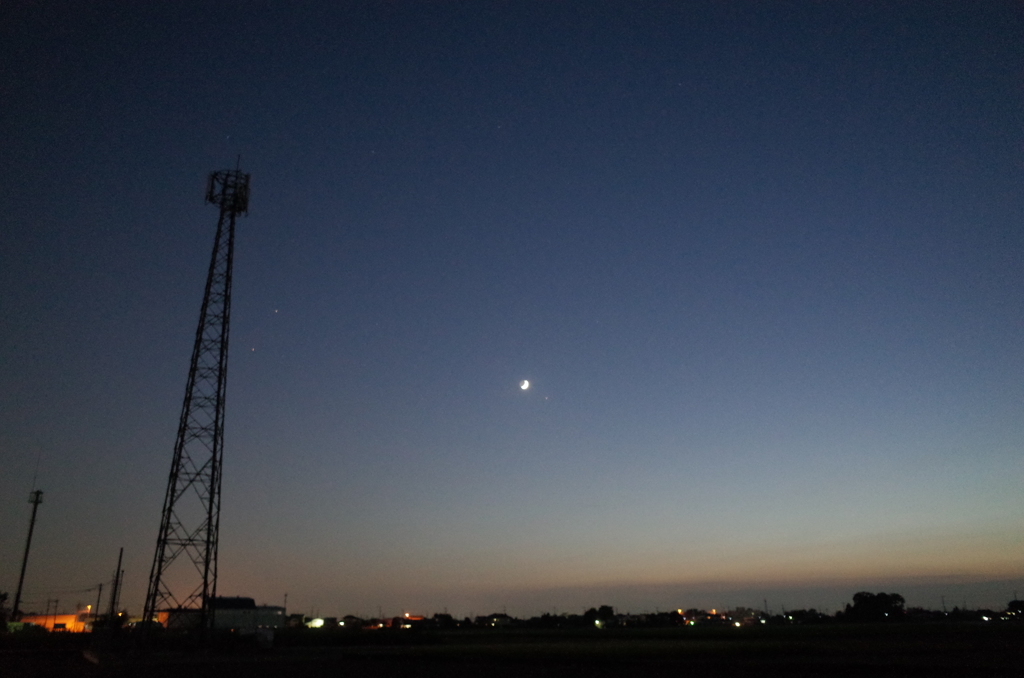 2014/09/28_夕空に月