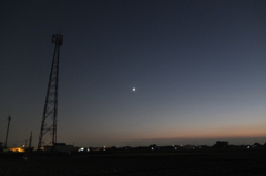 2014/09/28_夕空に月