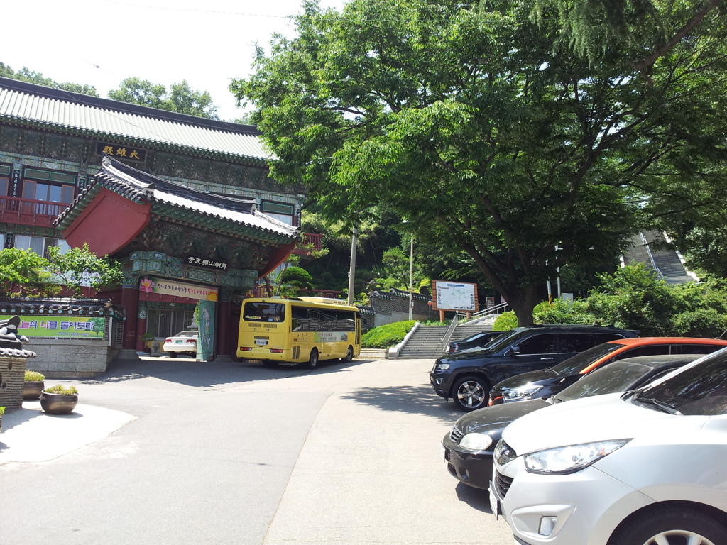 2017/06/18_群山西初等学校前の道の奥