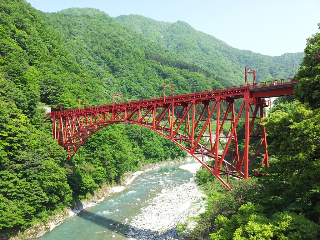 2017/05/20_山彦橋から新山彦橋を望む