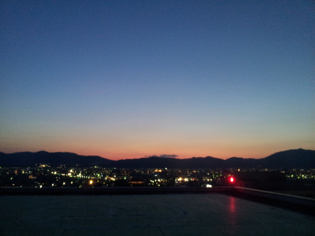 2019/04/12_京都駅の夕暮れ