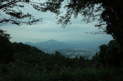 2015/09/21_蓑山近辺から武甲山と秩父市街を望む