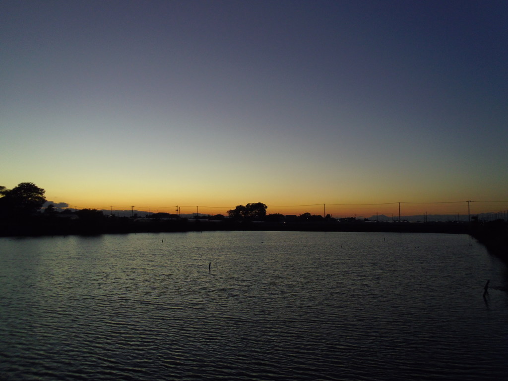 2016/11/03_溜め池の夕暮れ