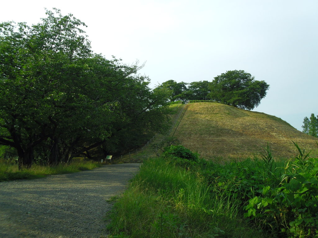 2017/07/09_さきたま古墳公園 丸墓山古墳
