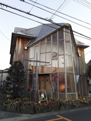 2016/12/25_クリスマスの夕暮れのガラスの教会（没カット）