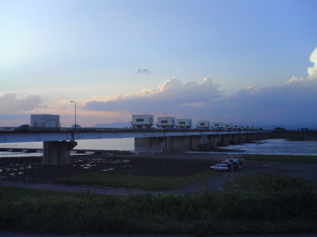 2012/05/05_夕暮れの利根大堰