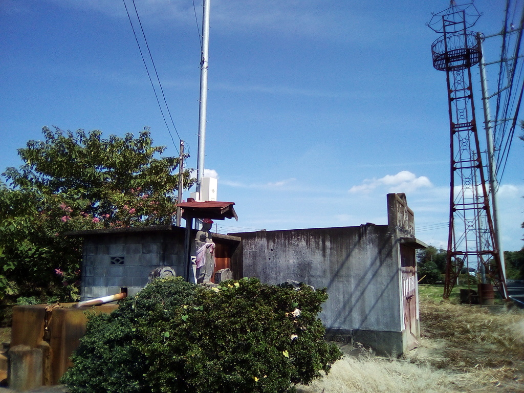 2018/09/17_お地蔵さんと消防小屋と火の見櫓