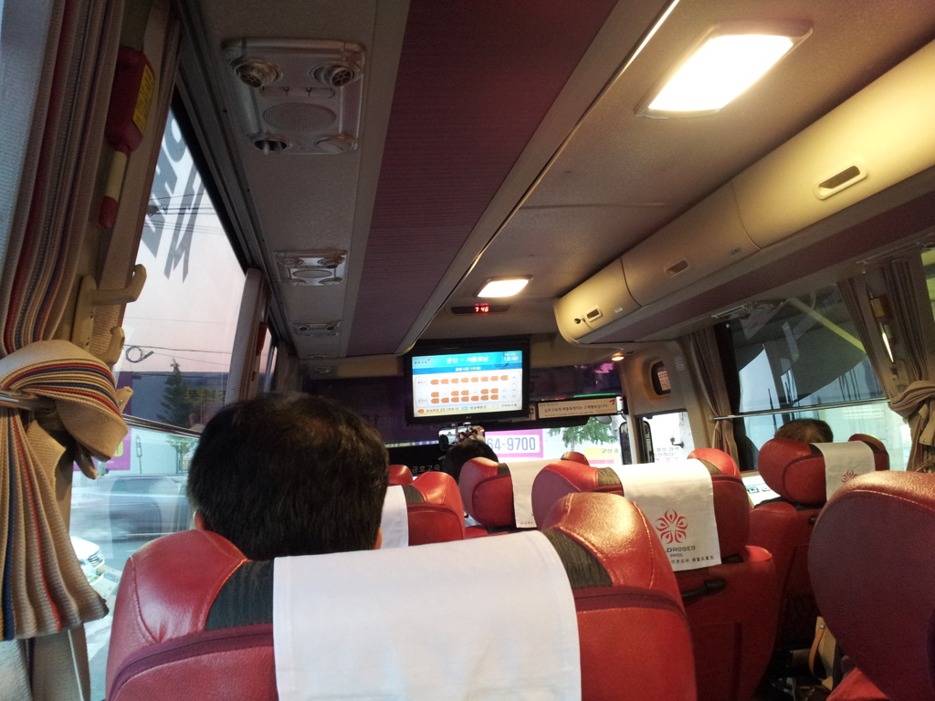2017/06/18_群山〜ソウルの高速バス車内