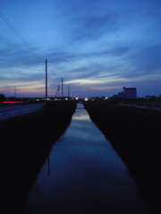 2017/05/21_用水路の夕暮れ