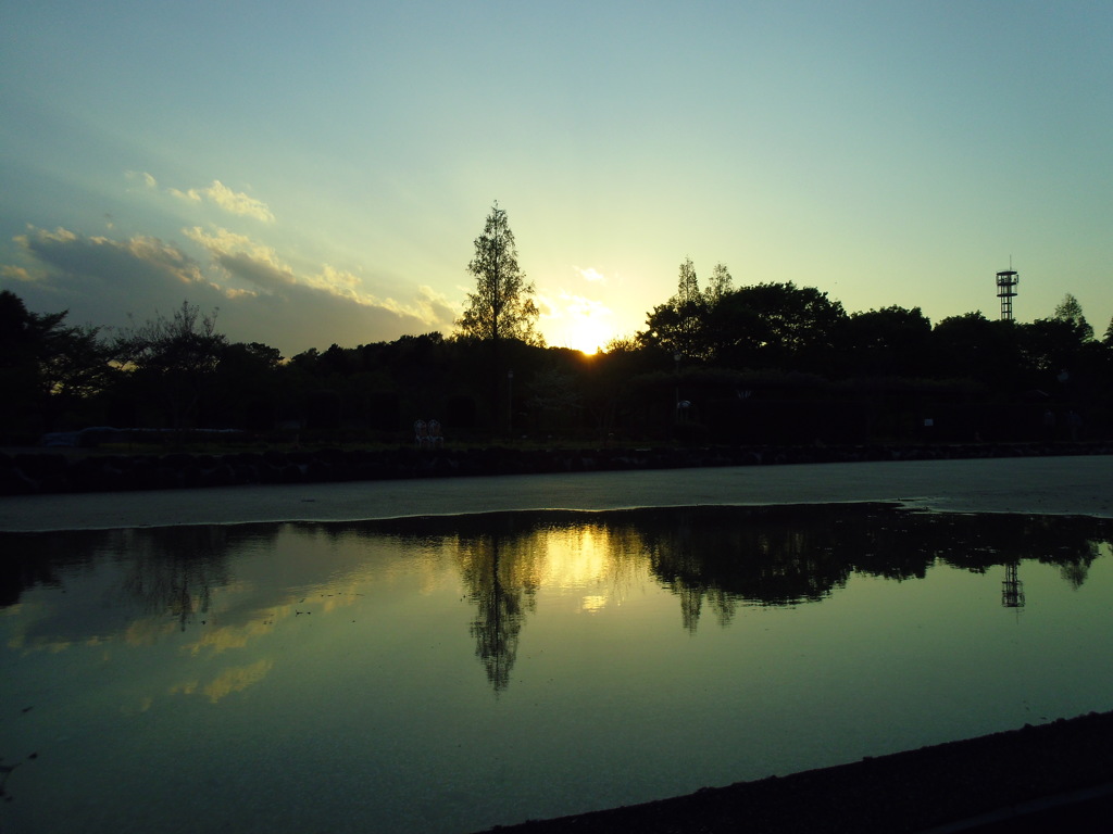 2017/04/23_花の丘農林公苑の夕暮れ